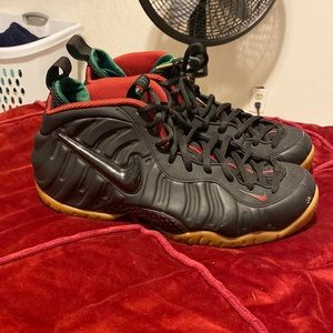 Black foams
